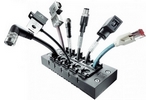 Sistem de bucse SKINTOP® CUBE pentru cabluri