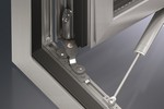 Feroneria ascunsa Schüco AvanTec SimplySmart pentru ferestre din aluminiu