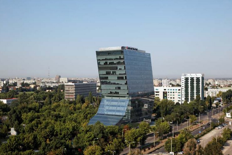 ALUKÖNIGSTAHL prezinta cladirea Unicredit Tower Bucuresti