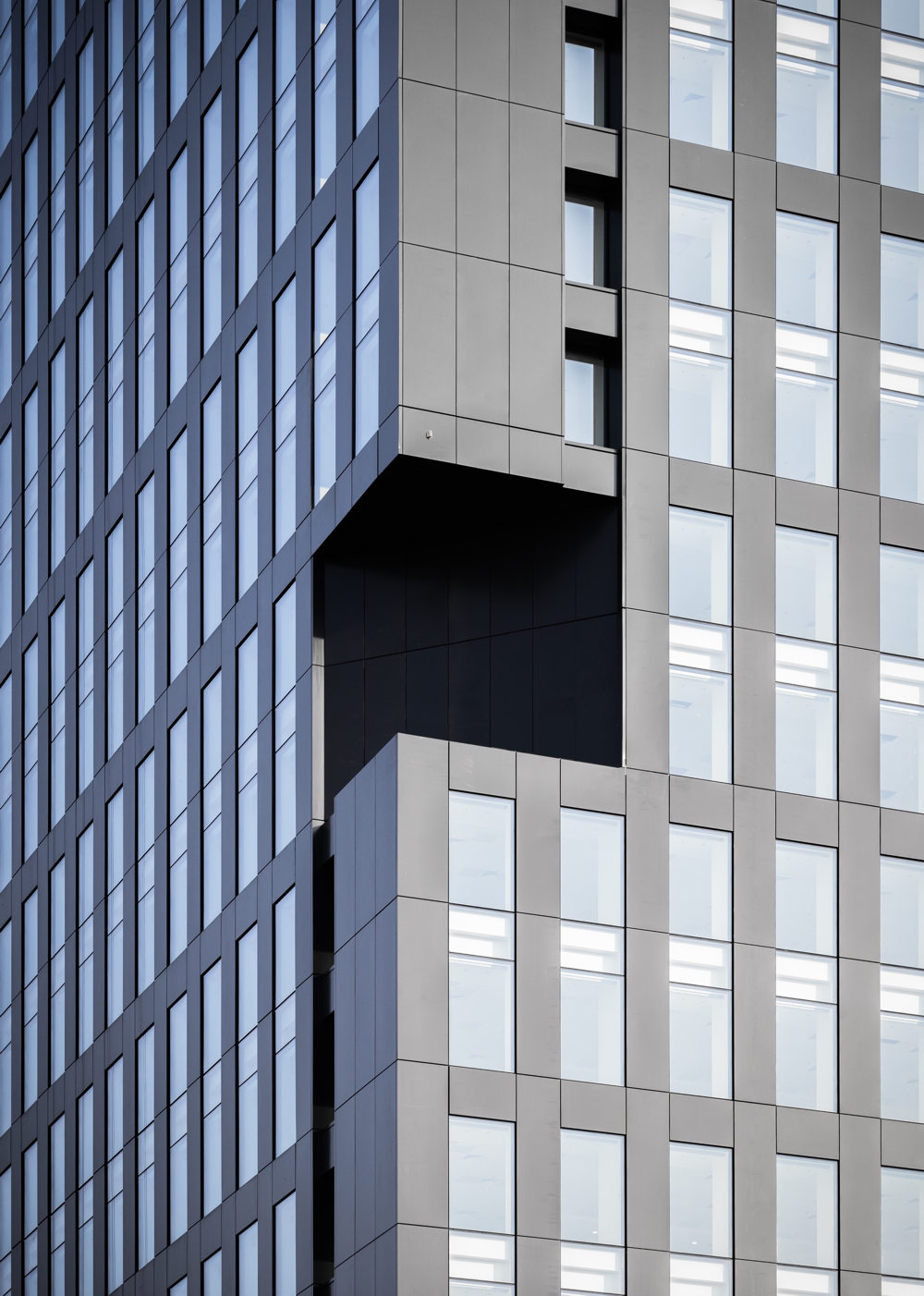 Alukönigstahl prezinta solutiile folosite la Ana Tower, Bucuresti
