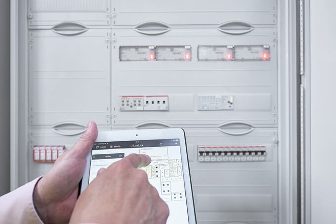 Trilux LiveLink - sistem inteligent de gestionare a luminii