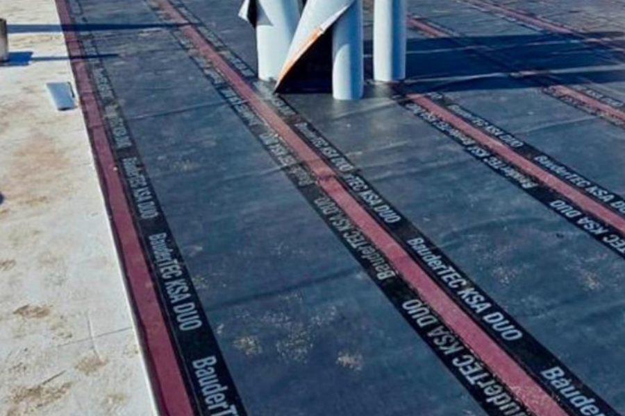 Control total in montaj: solutiile Bauder pentru primul strat de hidroizolatie