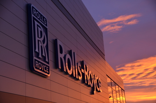 Centrul de service Rolls-Royce din Gdynia, Polonia, alege ventilatie industriala centralizata de la Hoval