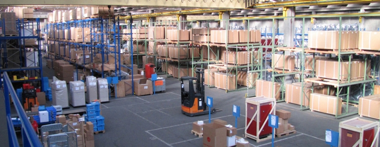hoval_tip_ventilatie_suprafete_mari_air_injector_hala_industriala