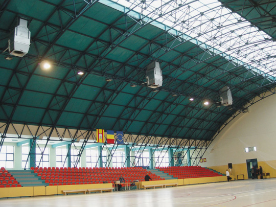 Solutii inovatoare si eficiente Hoval pentru incalzirea, racirea si ventilatia salilor de sport
