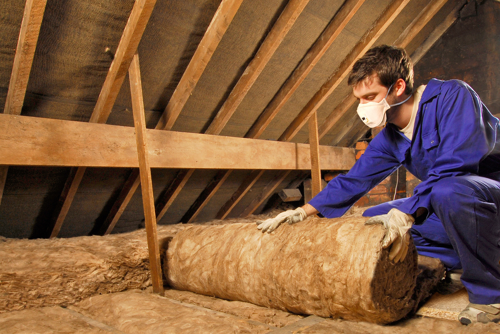 Izolatia corecta a casei: cele mai importante zone de izolat, materiale recomandate si sfaturi practice de la Knauf Insulation