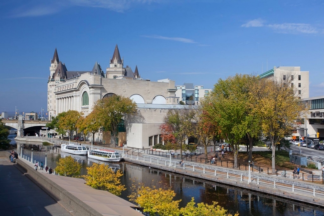 mapei_modernizare_extindere_rideau_centre_ottawa_1