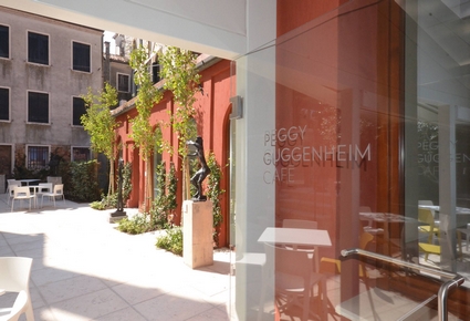 mapei_muzeul_the_peggy_guggenheim_collection_venetia_5