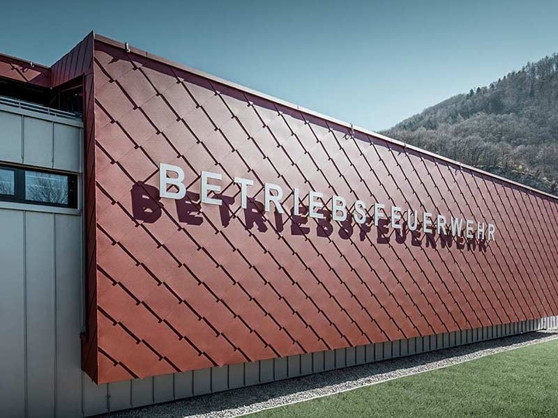 Noua cladire a statiei de pompieri din Marktl, Austria