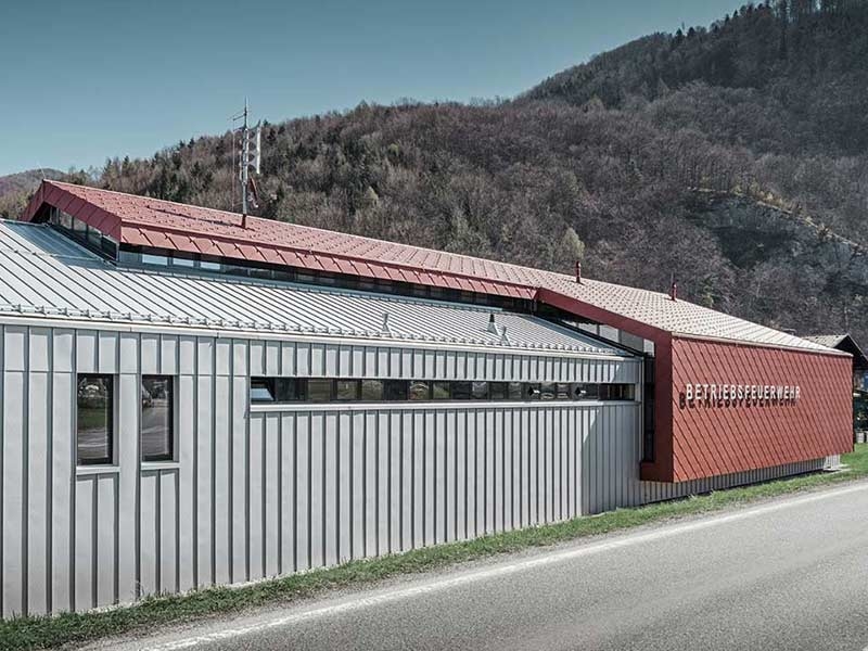 Noua cladire a statiei de pompieri din Marktl, Austria