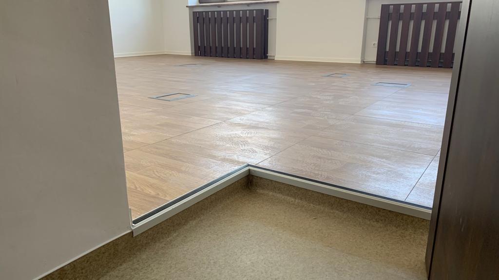 Renovarea si reamenajarea facila a birourilor cu ajutorul pardoselilor Quattro Pavimente Tehnice