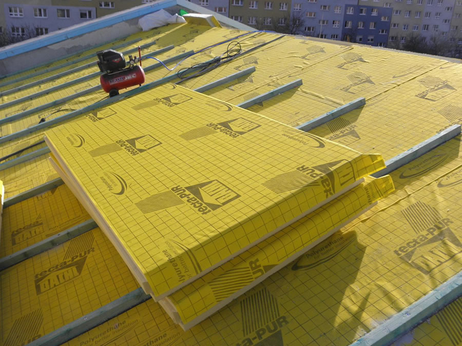 Renovarea moderna a acoperisurilor cu produse BACHL tecta-PUR