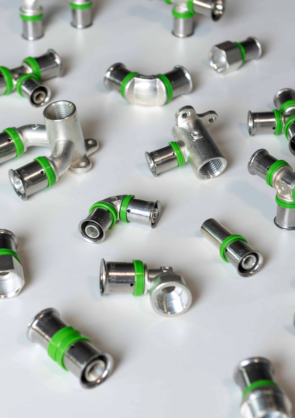 Sistem de tevi flexibile din inox pentru apa potabila STEELOX