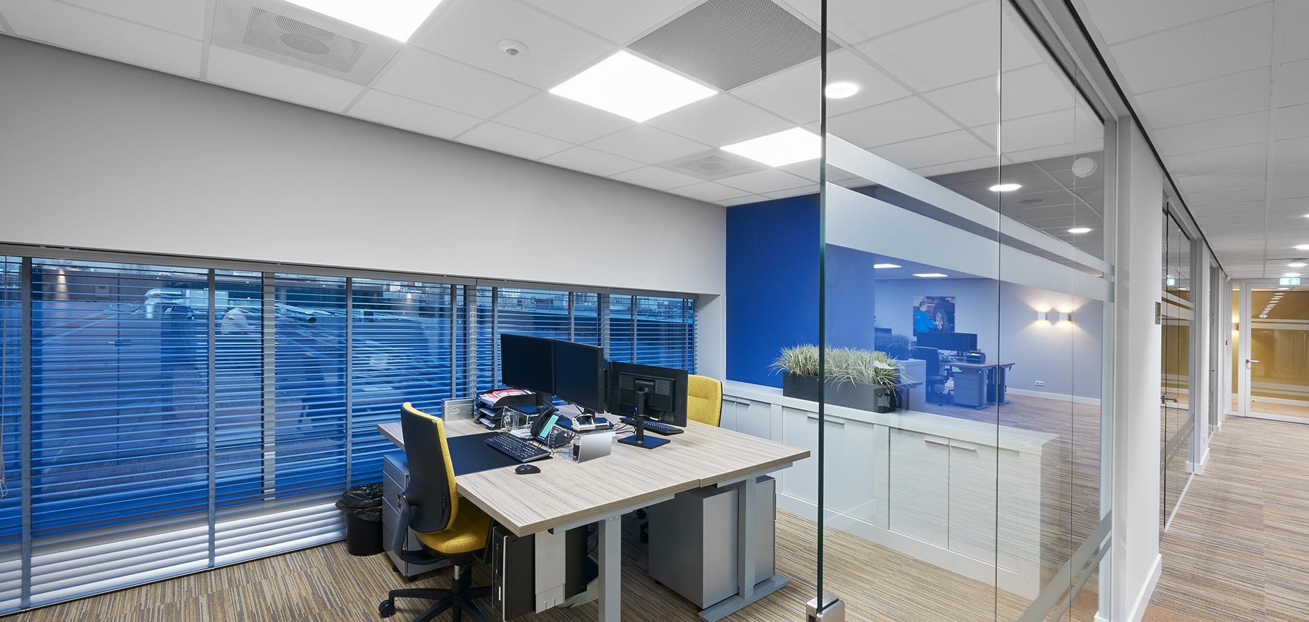 Corp de iluminat Trilux twenty3 2330 LED