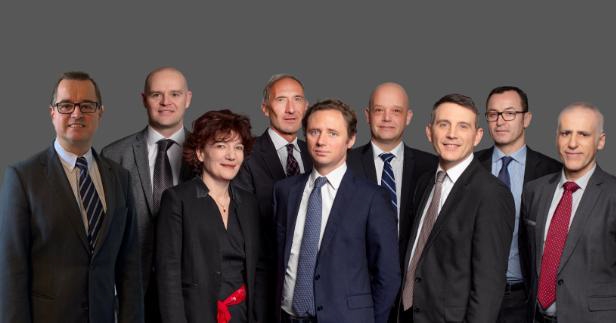 De la stanga la dreapta: Bruno Vilaseca (International Director, Europa de Nord), Jean Philippe Moisson (Director Tehnic si Achizitii, Airvance Group), Annie Bouvier (Director HR, QSE Airvance Group), Guy Arzelier (Director de Vanzari, Franta), Laurent Dolbeau (CEO Airvance Group), Olivier Davoine (Director Servicii Clienti si IT, Airvance Group), Frédéric Bruyere (Director Marketing, Airvance Group ), Maxime Riviere (Director Financiar, Airvance Group) si Pascal Halimi (International Director, Europa de Sud) De la stanga la dreapta: Bruno Vilaseca (International Director, Europa de Nord), Jean Philippe Moisson (Director Tehnic si Achizitii, Airvance Group), Annie Bouvier (Director HR, QSE Airvance Group), Guy Arzelier (Director de Vanzari, Franta), Laurent Dolbeau (CEO Airvance Group), Olivier Davoine (Director Servicii Clienti si IT, Airvance Group), Frédéric Bruyere (Director Marketing, Airvance Group ), Maxime Riviere (Director Financiar, Airvance Group) si Pascal Halimi (International Director, Europa de Sud)