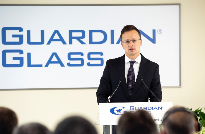 Guardian Glass inaugureaza o noua linie de productie de sticla laminata in fabrica din Orosháza, Ungaria