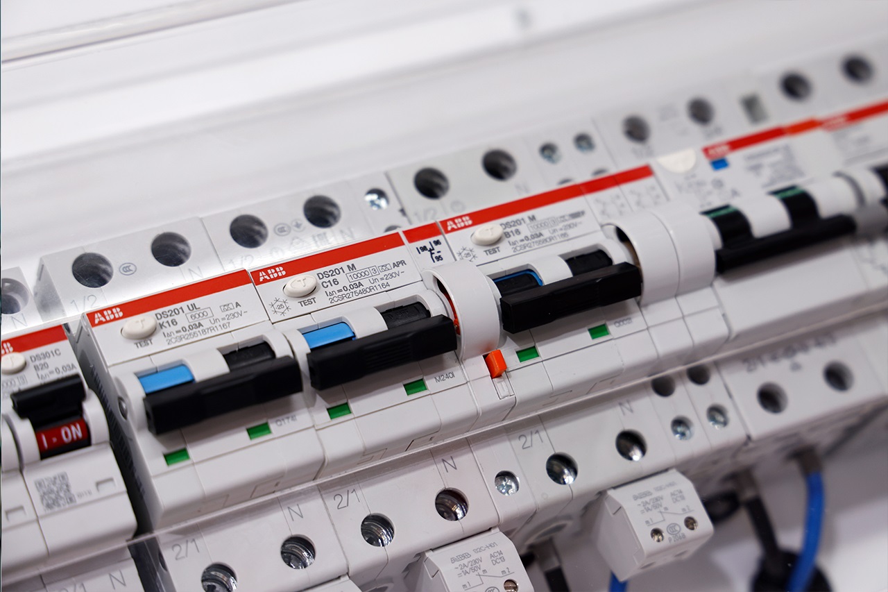 Modular DIN-rail devices