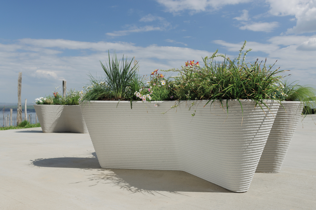 Ghivecele mmcité din beton imprimate 3D au castigat premiul Good Design