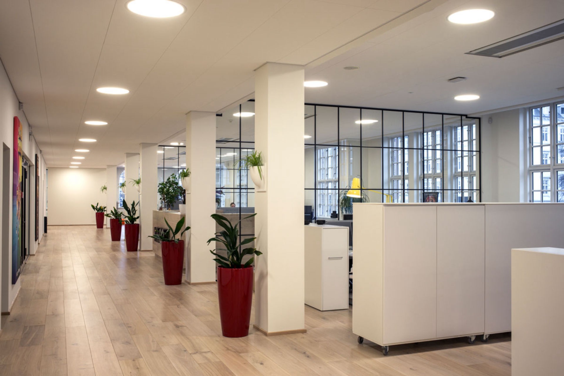DEKO partition - fast and flexible space division solutions for workspaces