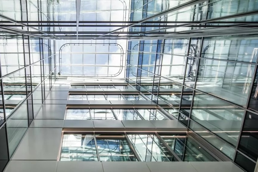 Reynaers ConceptWall 50: Performanta, estetica si functionalitate intr-o singura solutie