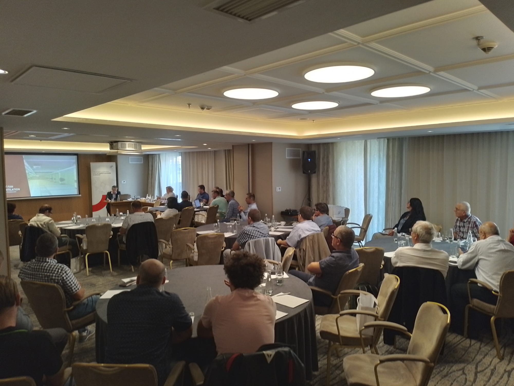 S&P Ventilation a avut mare succes la seminariile Solutii de presurizare si evacuare gaze fierbinti