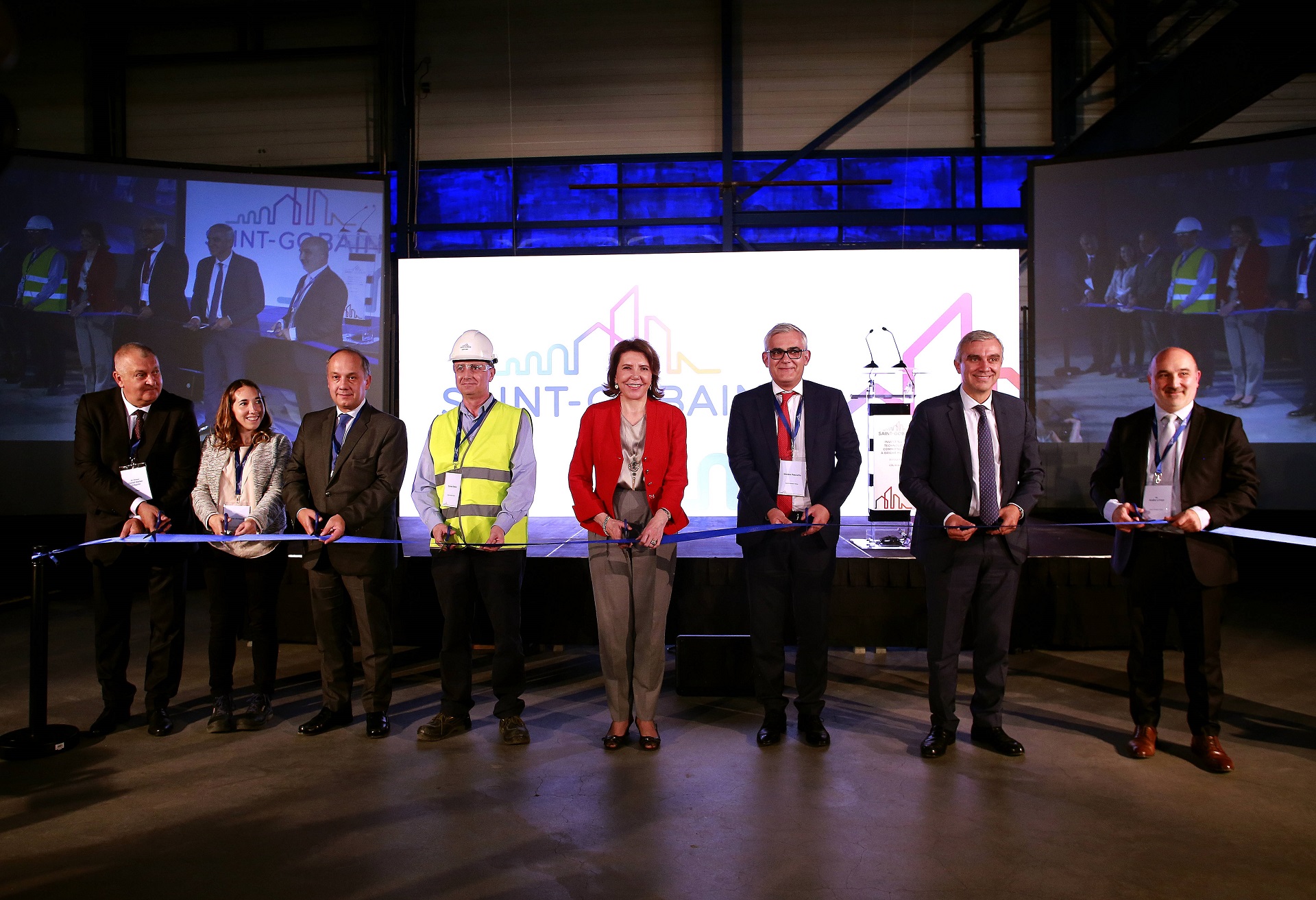 Saint-Gobain Romania isi retehnologizeaza linia de productie a sticlei float din Calarasi