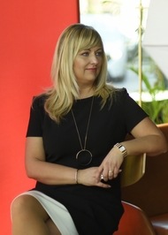 velux_comunicat_presa_compania_model_noemi_ritea_director_general_velux_romania