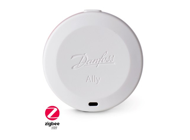 Senzor Danfoss Ally™ Room Sensor ce controleaza incalzirea in camera