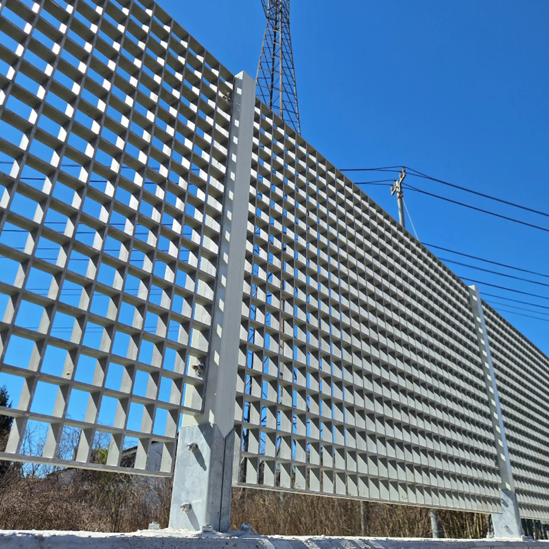 Gard Electro-Izolant tip Grilaj - Gard Frangibil din Fibra de Sticla FibreFANCE