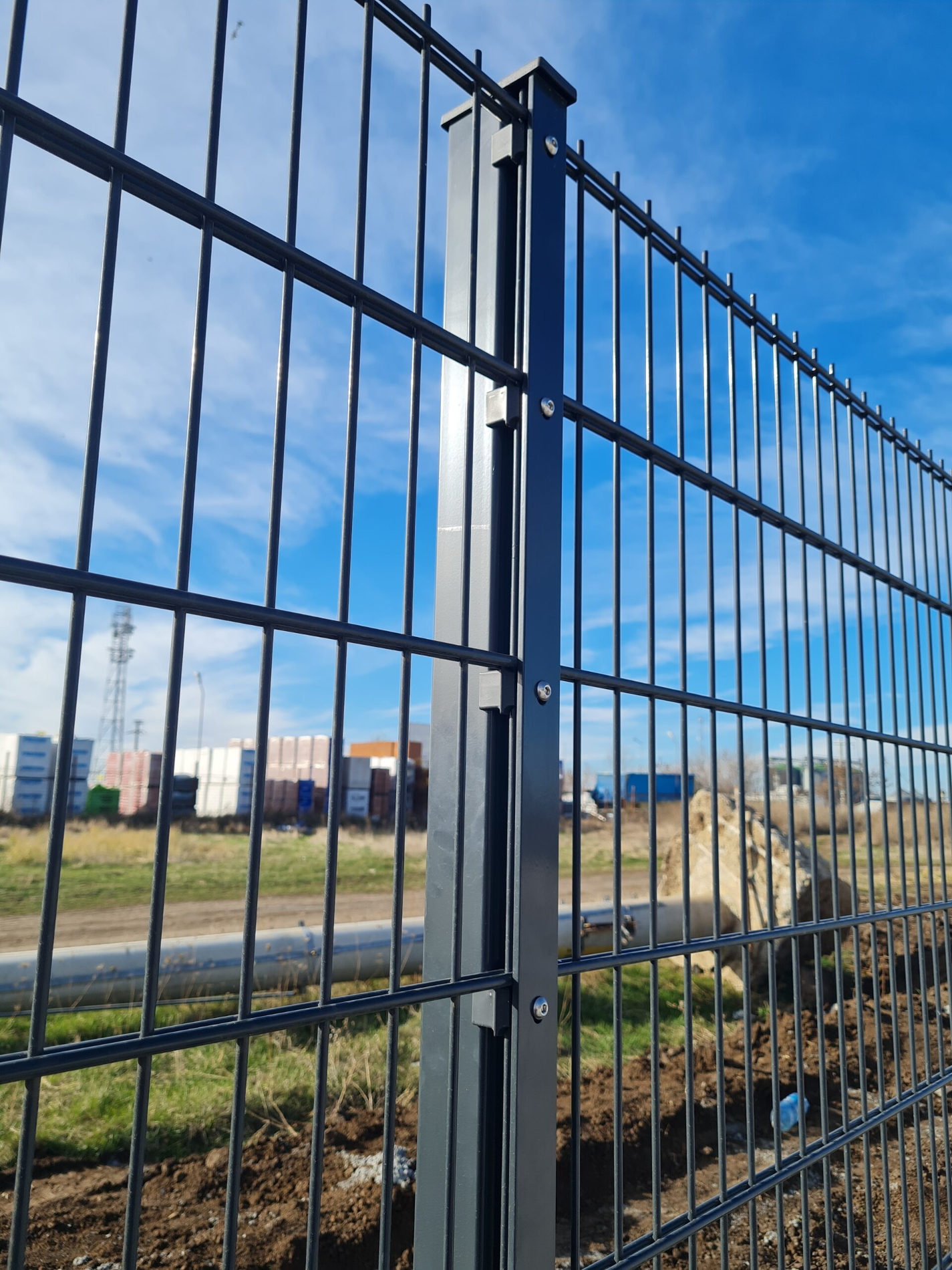 Panouri, plase, stalpi pentru garduri, garduri mobile si gabioane Decorio