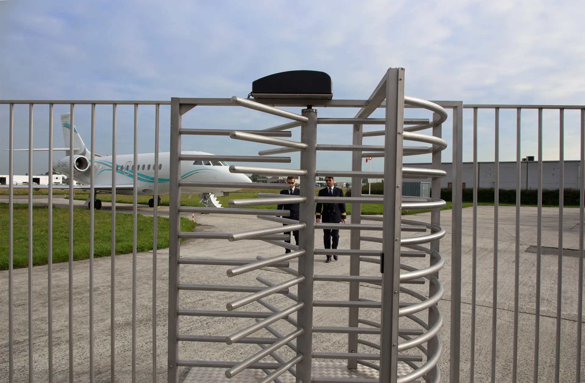 Unitate de control modulara pentru turnicheti Turnitec