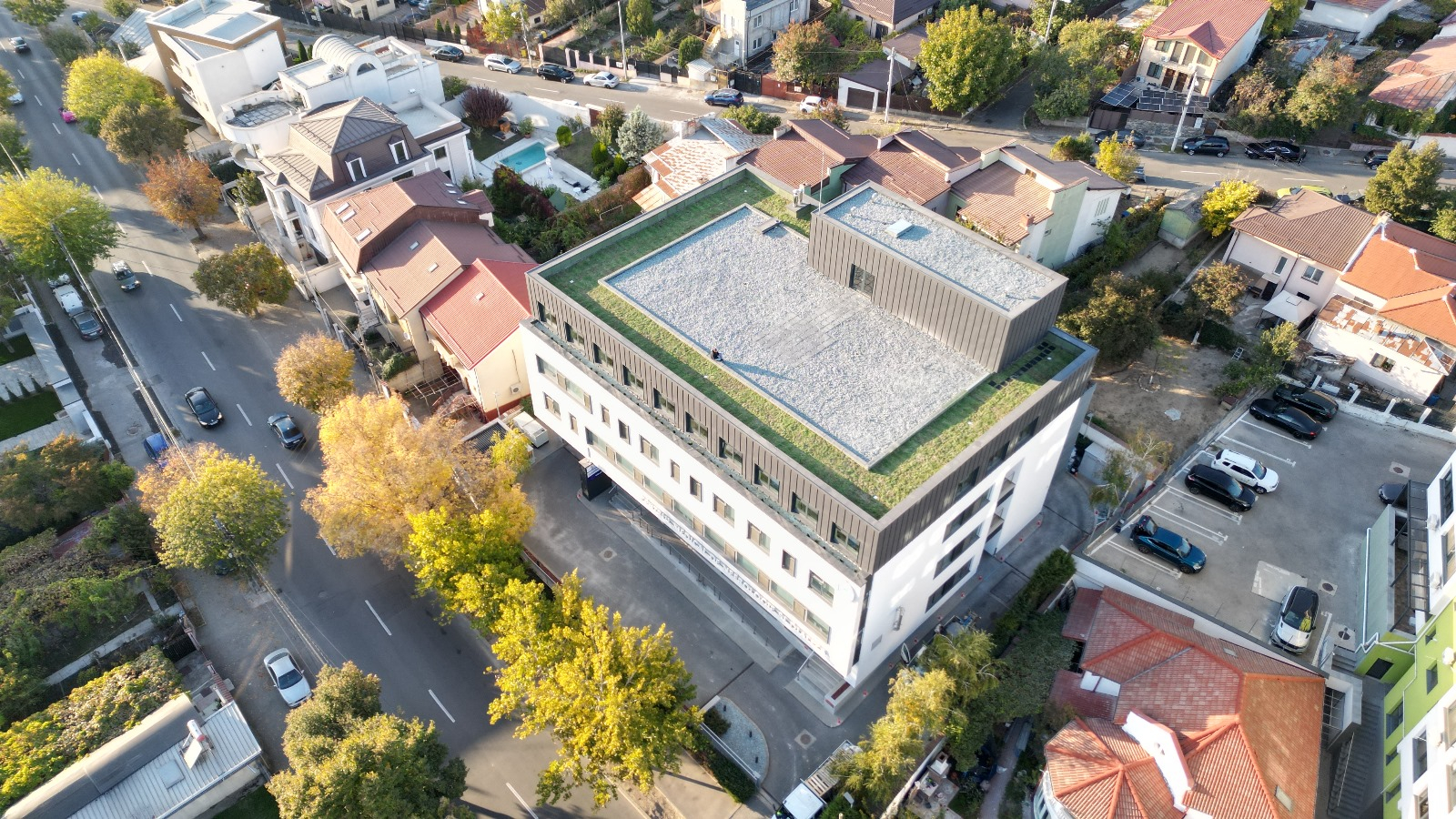 Sistem de acoperis verde extensiv Ecostratos - Med City, Craiova