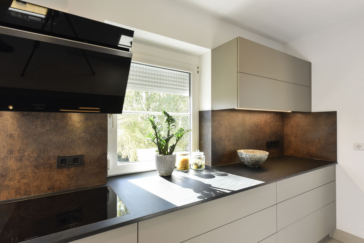 Placi laminate din PAL Fundermax Star Favorit