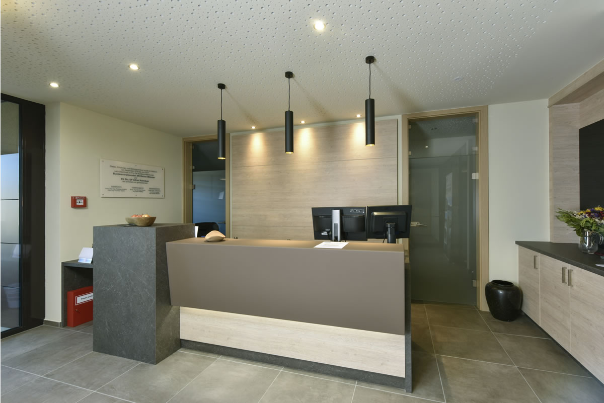 Placi laminate din PAL Fundermax Star Favorit