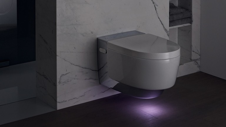 Vas WC cu functie de bideu Geberit AquaClean Mera cu lumina de orientare intr-o gama de 7 culori