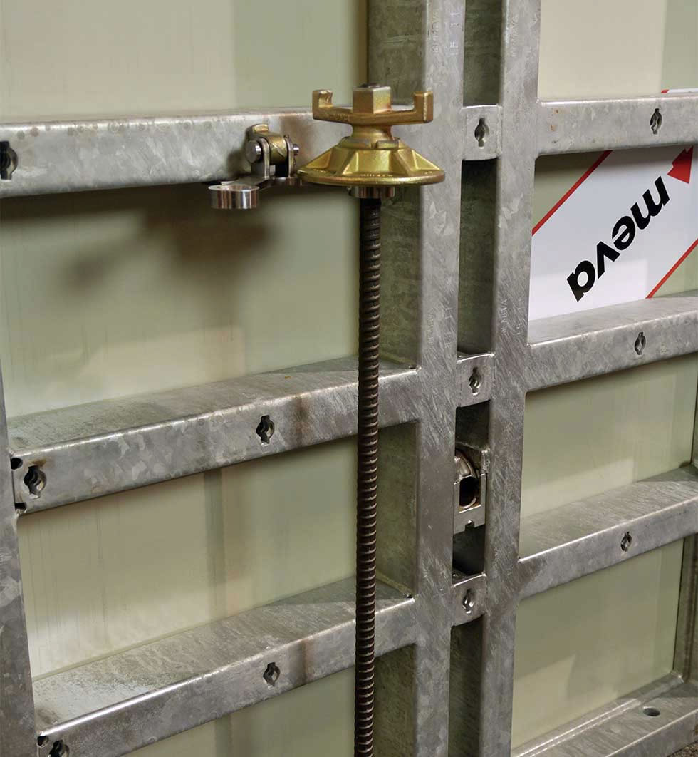 Cofraj pentru diafragme cu sistem de ancorare variabila MEVA Mammut XT