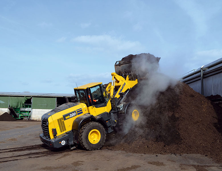 Incarcatorul frontal Komatsu WA320-8