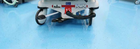 Solutii Sika pentru pardoseli si acoperirea peretilor in medii de Camere Curate