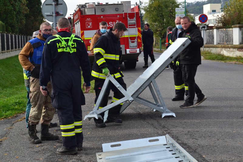 Dig mobil de protectie la inundatii FLOM