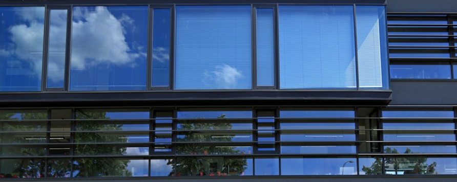 Aliplast presents their new curtain wall, MC-Passive Plus