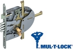 Incuietoare masiva in 4 puncte Mult-T-Lock de la Assa Abloy