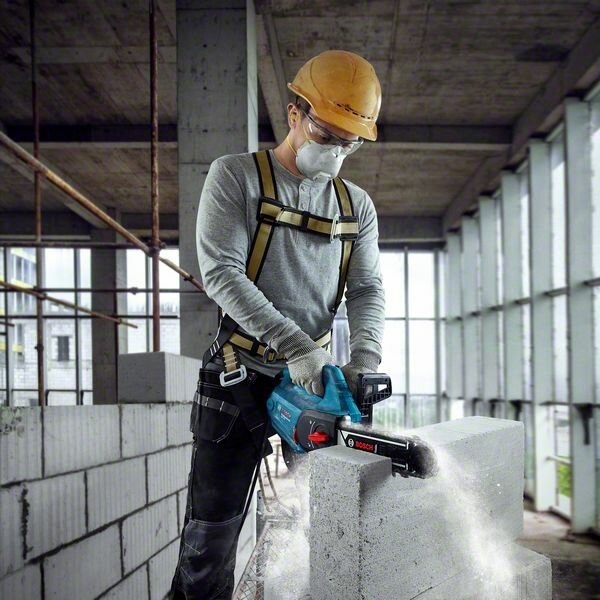 Noul ferastrau Bosch GAC 250 Professional