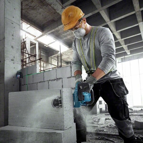 Noul ferastrau Bosch GAC 250 Professional