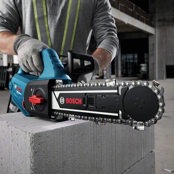 Noul ferastrau Bosch GAC 250 Professional