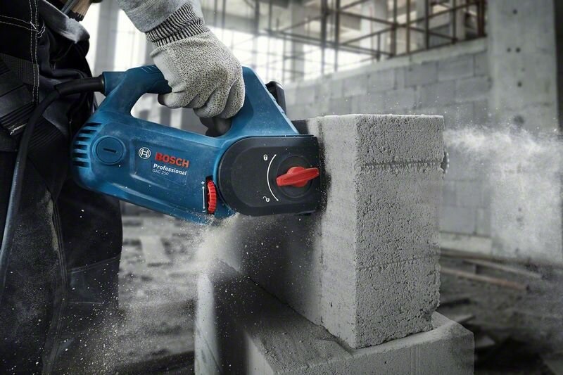 Noul ferastrau Bosch GAC 250 Professional