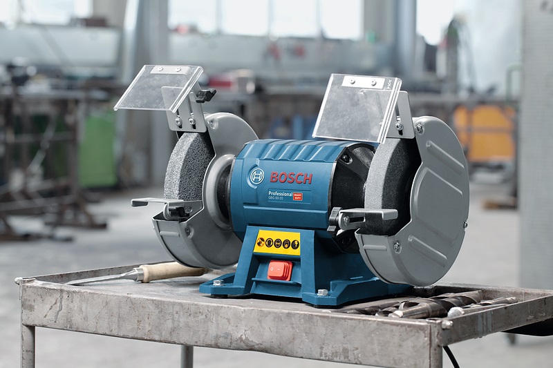 Polizor de banc cu doua discuri abrazive Bosch GBG 60-20 Professional