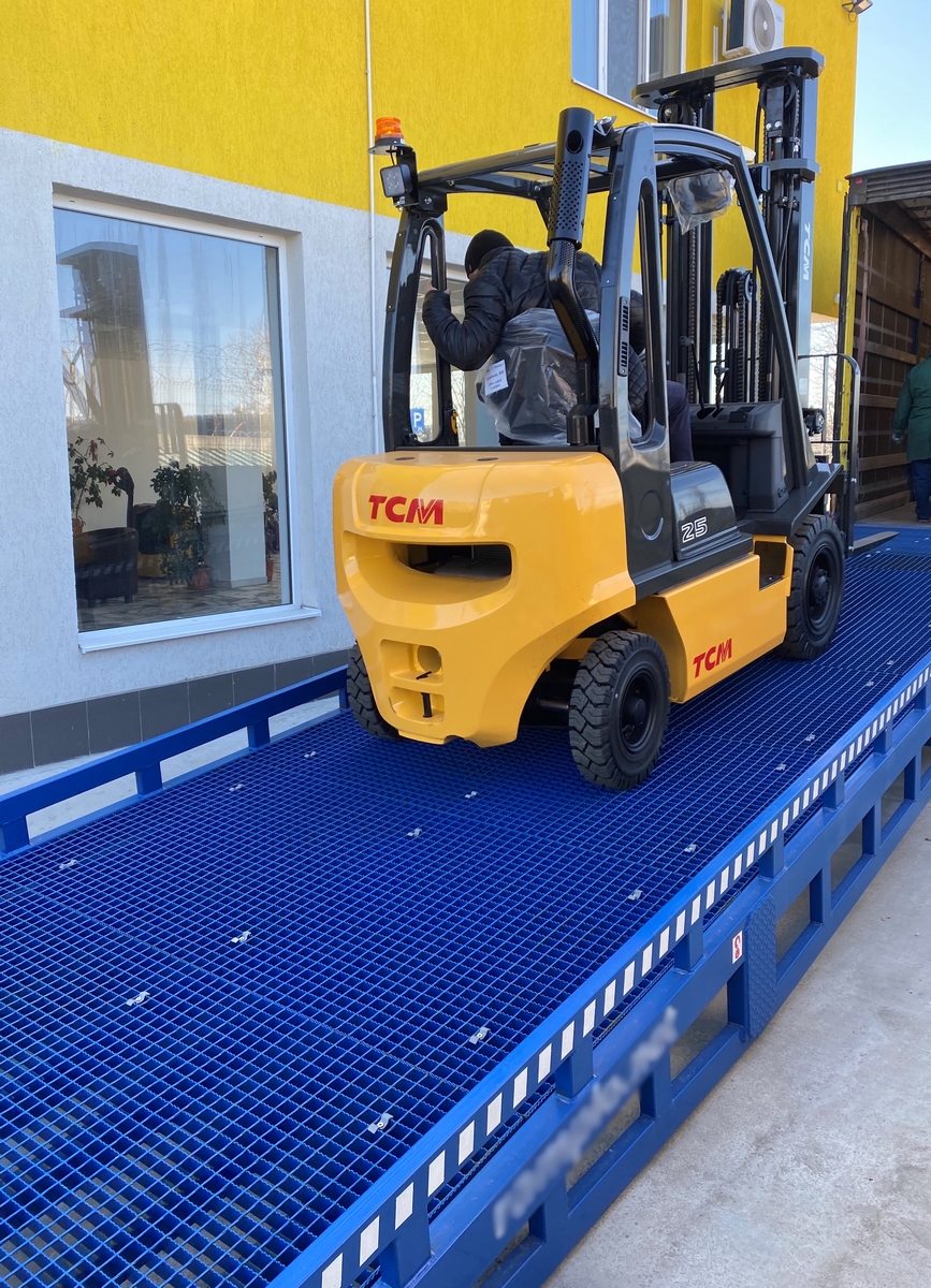 TCM launch the new FD and FGE engine counterbalance forklifts