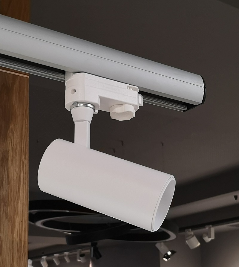 Almalux Lighting - Club2