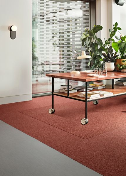 Noile dale de mocheta Interface Touch & Tones II - 101 & 102 Terracotta & Sandalwood