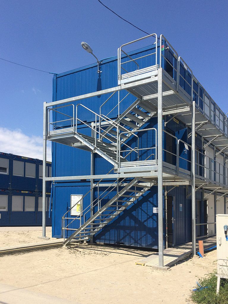 Scari de container universale, durabile si modulare TLC - Architectural Metalwork